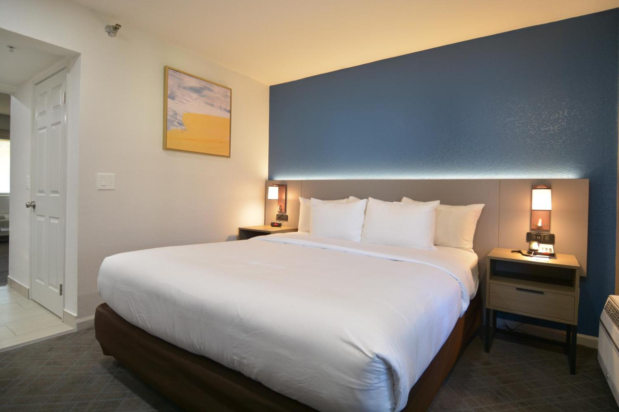 Comfort Inn & Suites Moreno Valley Near March Air Reserve Base Eksteriør bilde