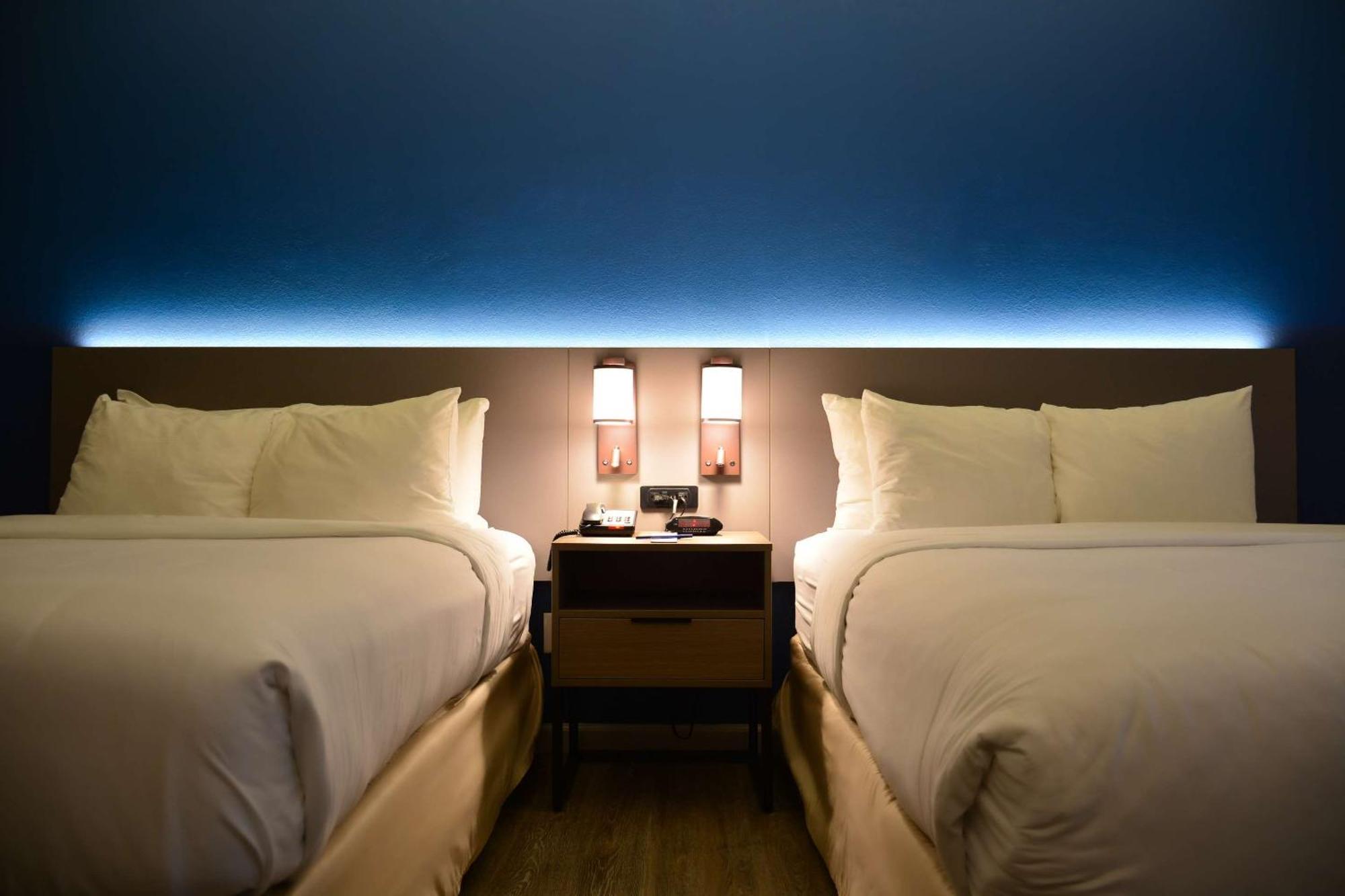 Comfort Inn & Suites Moreno Valley Near March Air Reserve Base Eksteriør bilde